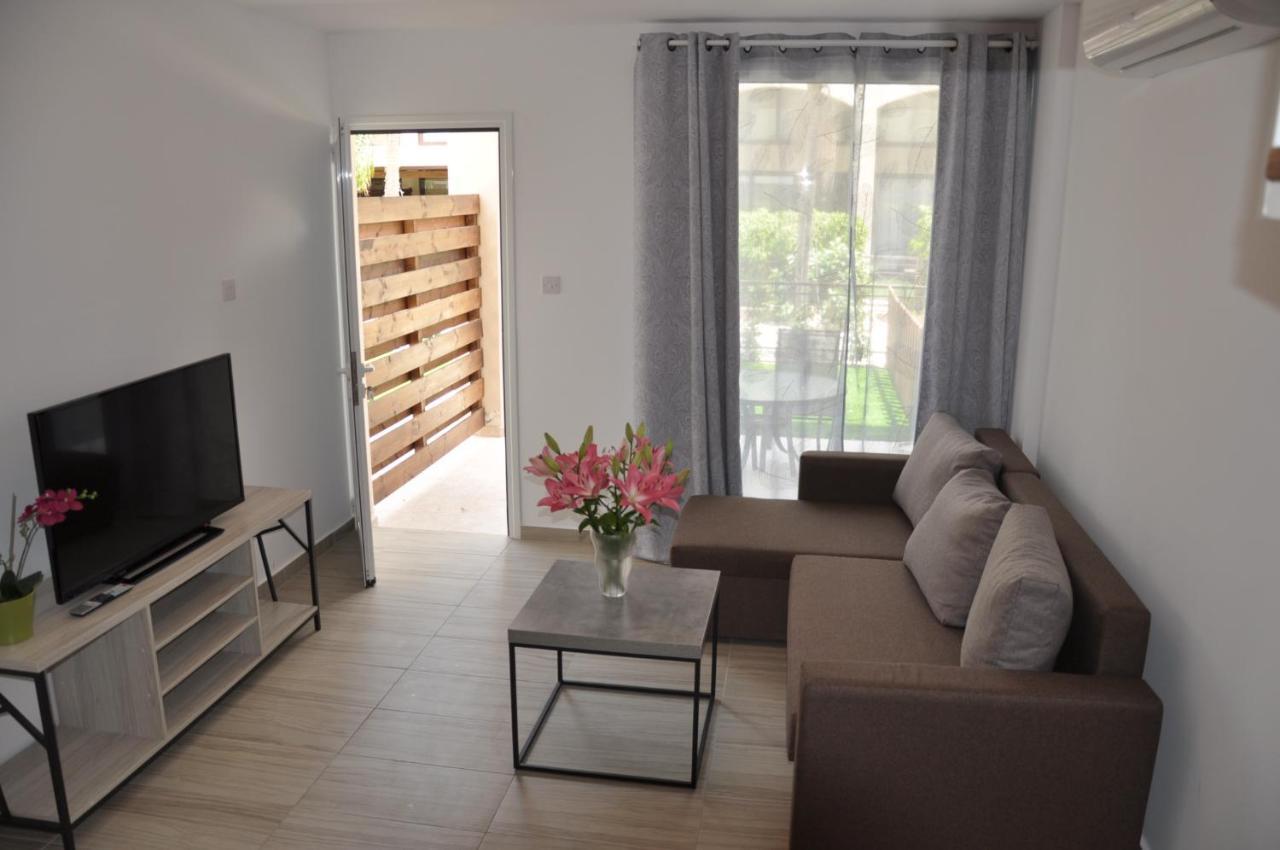Lux Galatex Apartamento Limassol Exterior foto